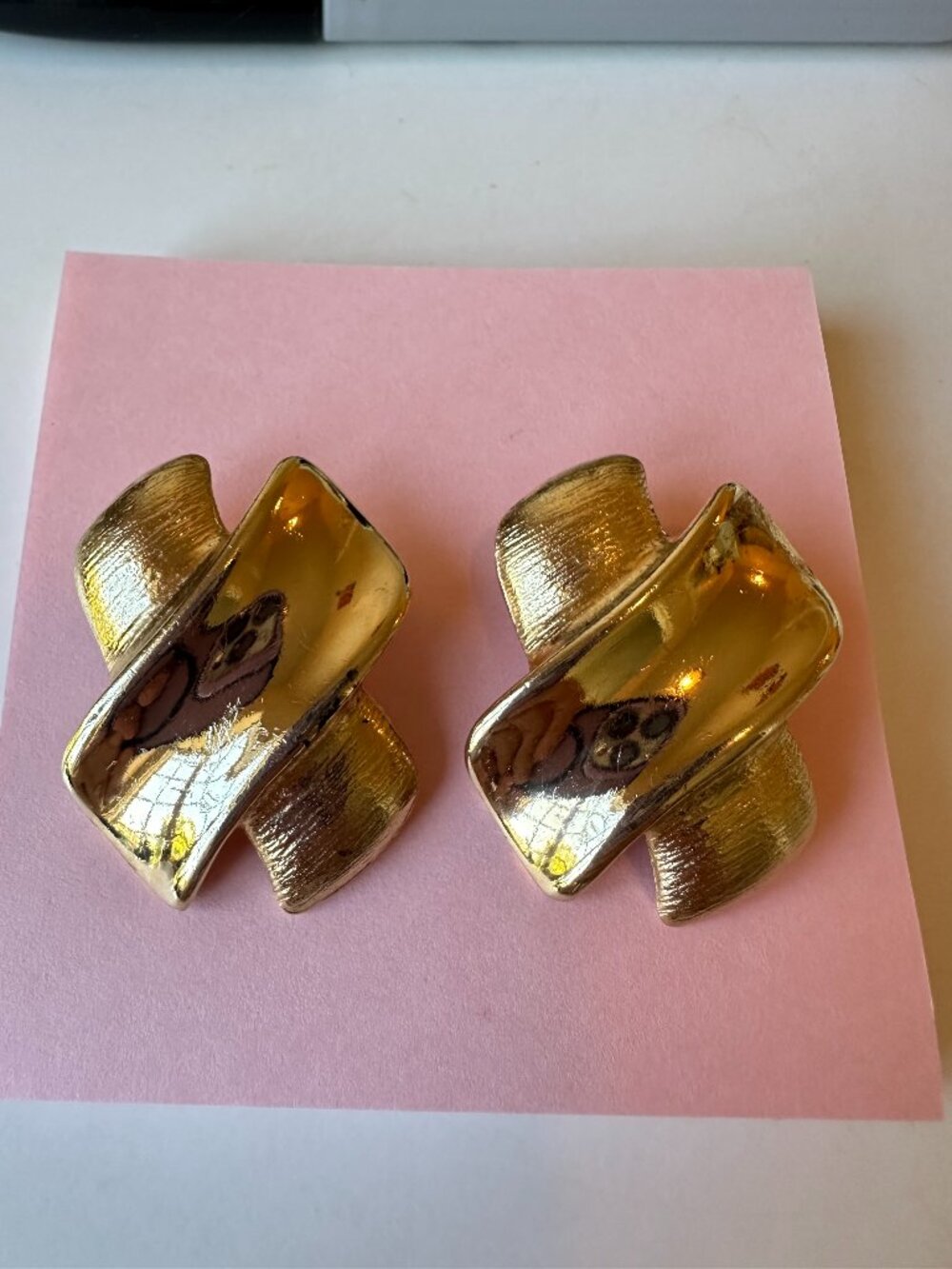 Vintage Gay Boyer Gold Tone Sculptural Ribbon Knot Clip-On Earrings